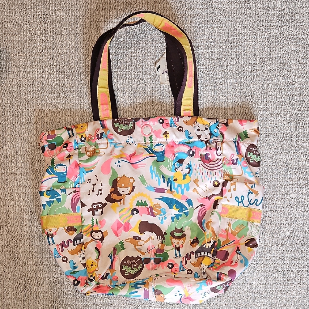 Lesportsac Artist in Residence Tote Piano Fuzz